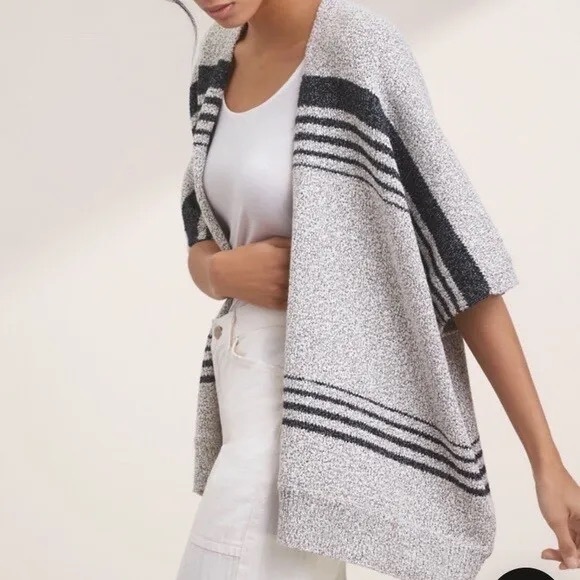 Aritzia commented ionic small cotton cape…. - Picture 7 of 9